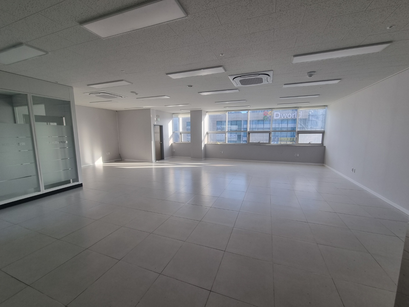 사무실 철거/원상복구 관련 현장 사진